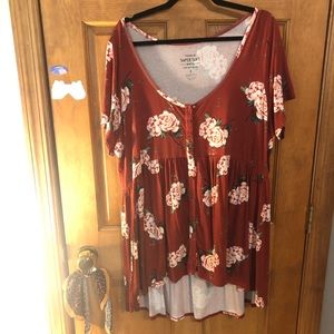 Torrid high low top with floral print